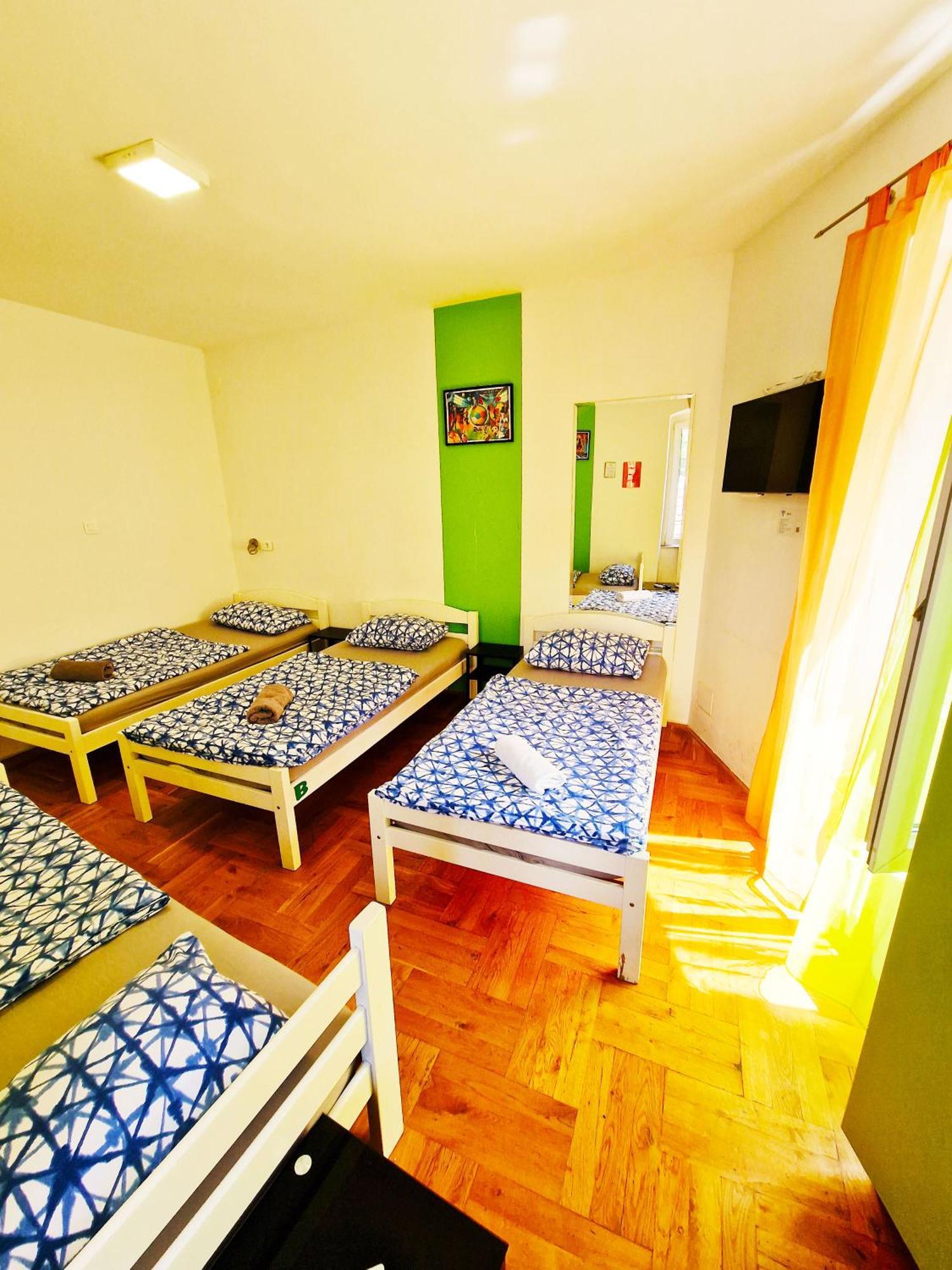 Croparadise Hostel Σπλιτ Εξωτερικό φωτογραφία