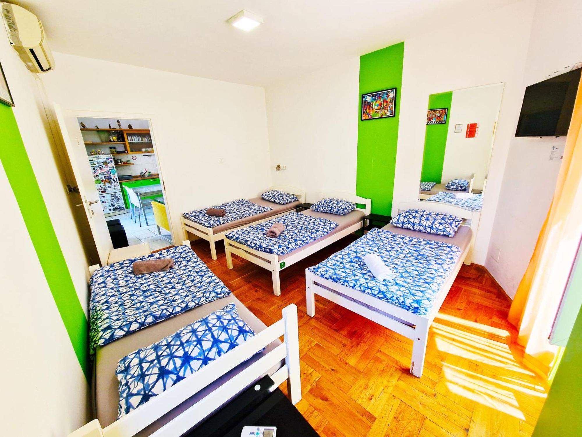 Croparadise Hostel Σπλιτ Εξωτερικό φωτογραφία