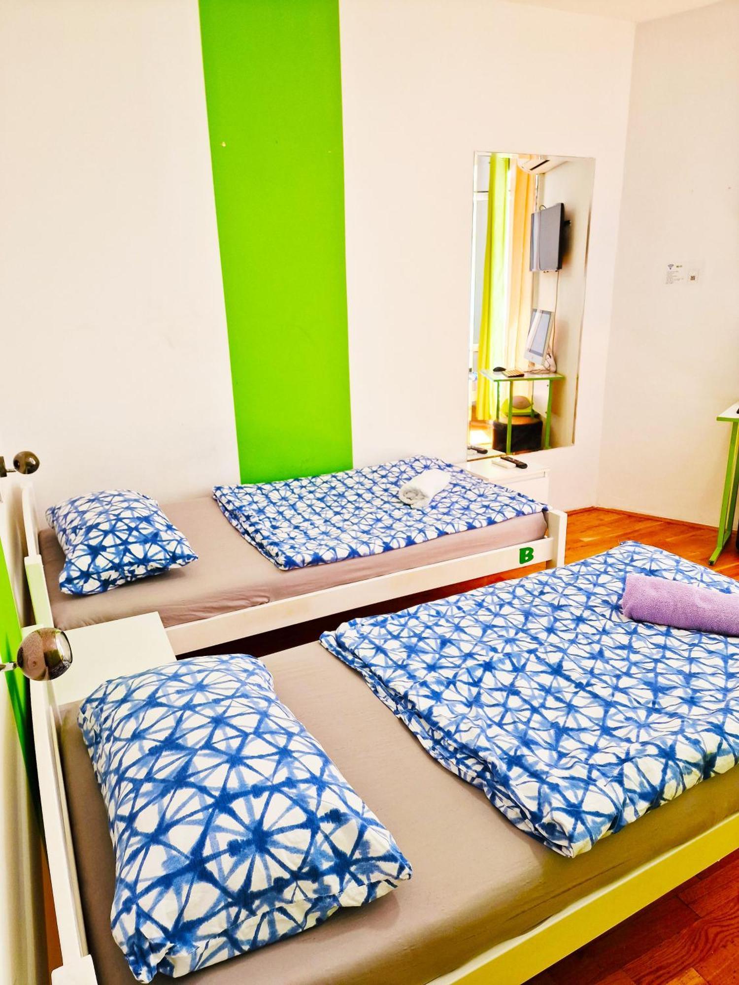 Croparadise Hostel Σπλιτ Εξωτερικό φωτογραφία